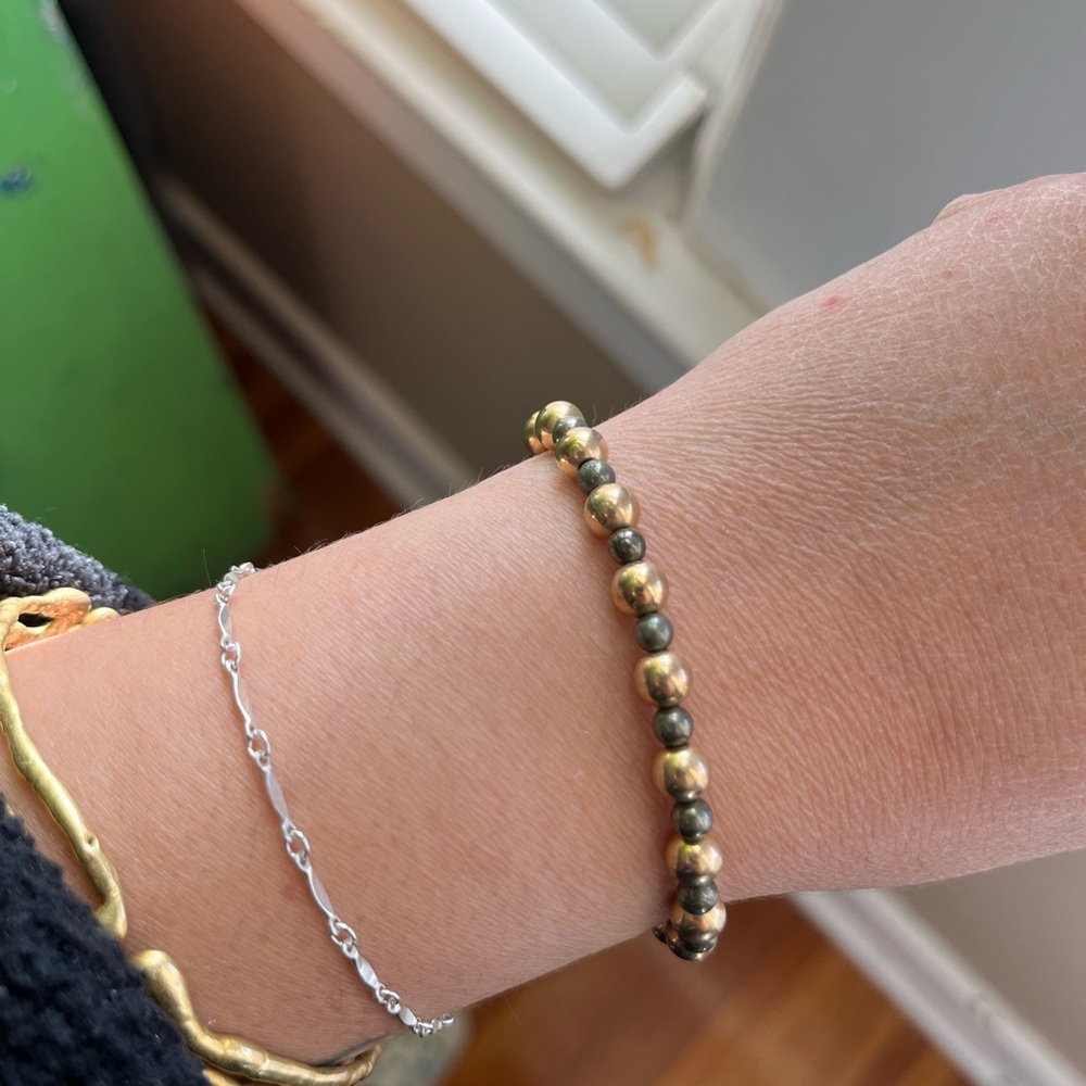 enewton Hematite Bracelet